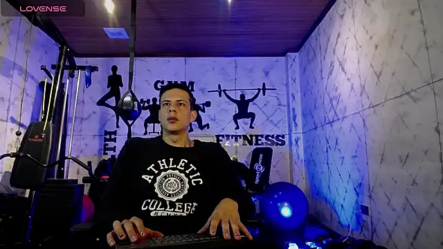 Dustin Sonne online show from 11/15/25, 03:48