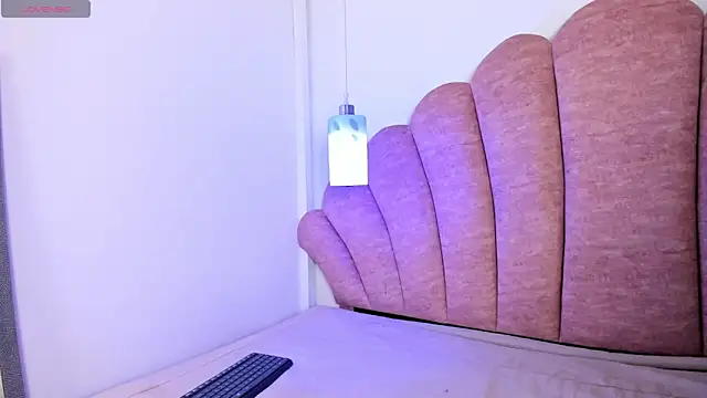 halabi saha online show from 11/21/25, 10:47