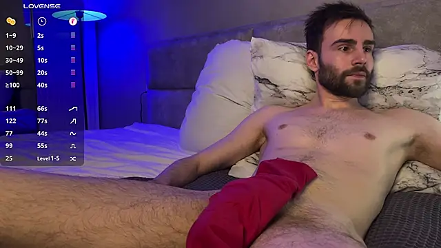 Snapshot of bigboiironny chatting on 01/11/26, 06:07 bigboiironny online show from 01/11/26, 06:07