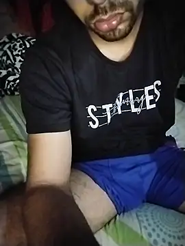 Snapshot of ashtoncooperr chatting on 11/08/25, 06:02 ashtoncooperr online show from 11/08/25, 06:02