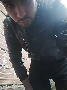 Snapshot of ashtoncooperr chatting on 02/11/26, 11:37 ashtoncooperr online show from 02/11/26, 11:37