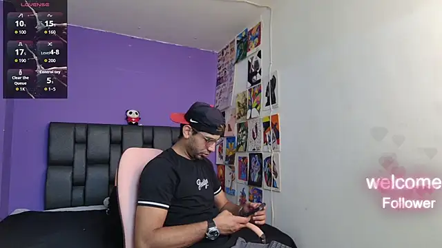 Snapshot of ashtoncooperr chatting on 02/19/26, 05:20 ashtoncooperr online show from 02/19/26, 05:20