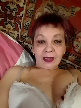 Rose60301 online show from 10/04/25, 04:27