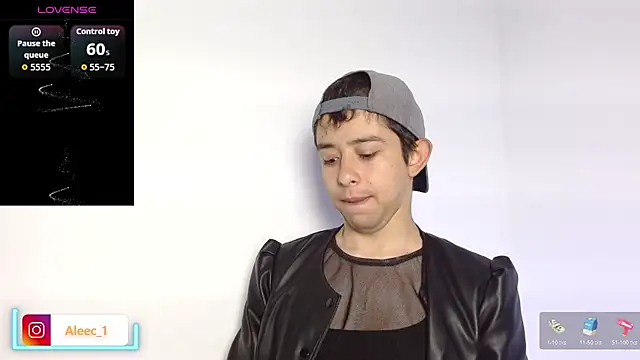 Aleecandrews online show from 12/18/25, 02:17