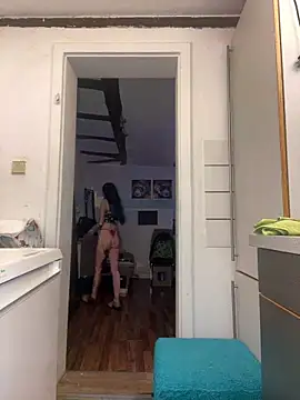 Snapshot of Seductively4_20 chatting on 02/02/26, 05:55 Seductively4 20 online show from 02/02/26, 05:55