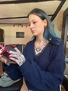 Snapshot of Seductively4_20 chatting on 03/04/26, 09:15 Seductively4 20 online show from 03/04/26, 09:15