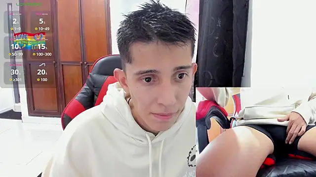 gomitaboy 1 online show from 10/21/25, 09:04