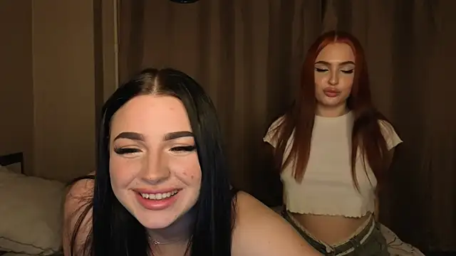 honey     bunny online show from 11/18/25, 06:01