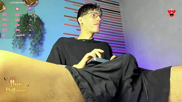 david huge online show from 10/23/25, 01:32