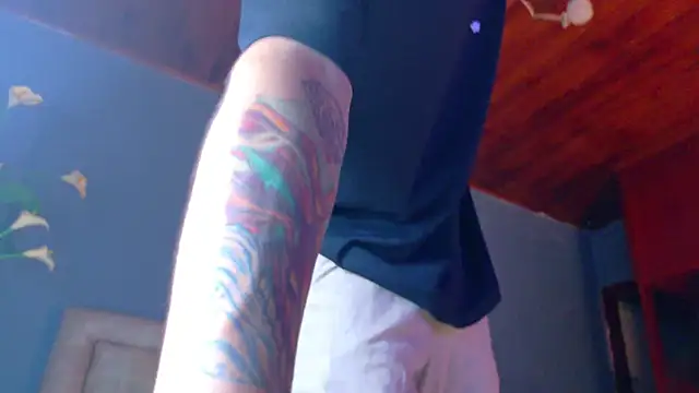 david huge online show from 11/15/25, 01:25