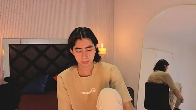 ryo light online show from 10/05/25, 08:07