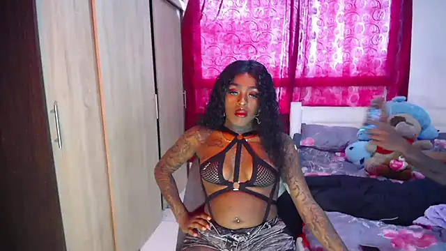 pink 7777 online show from 12/18/25, 07:42