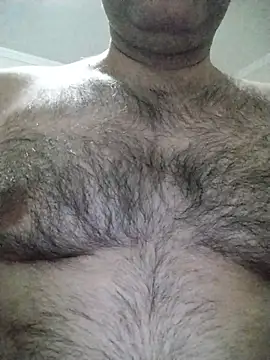 Snapshot of LeoMaduroSP chatting on 11/26/25, 03:51 LeoMaduroSP online show from 11/26/25, 03:51