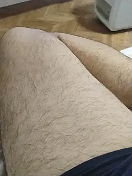 Snapshot of LeoMaduroSP chatting on 12/21/25, 11:56 LeoMaduroSP online show from 12/21/25, 11:56