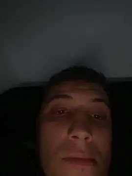 Snapshot of kisspussy1993 chatting on 09/20/25, 05:41 kisspussy1993 online show from 09/20/25, 05:41