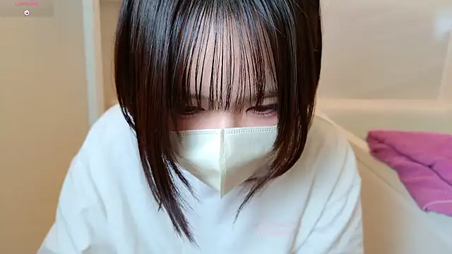 Snapshot of chii_chan_o0 chatting on 12/15/25, 01:15 chii chan o0 online show from 12/15/25, 01:15