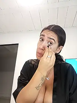 Samantha hotly online show from 11/08/25, 09:20