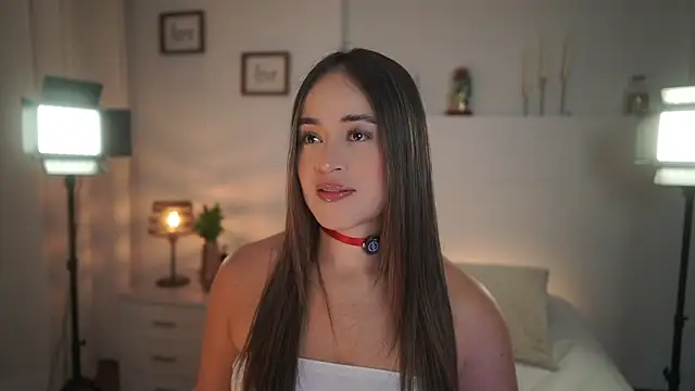 ximena cortez 03 online show from 04/25/26, 11:24