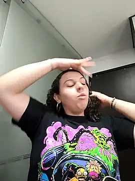 Snapshot of catleya_noire chatting on 09/11/25, 05:13 catleya noire online show from 09/11/25, 05:13