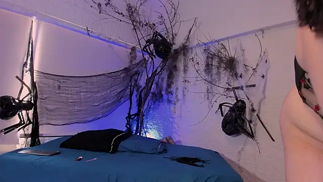 Snapshot of catleya_noire chatting on 11/04/25, 08:30 catleya noire online show from 11/04/25, 08:30