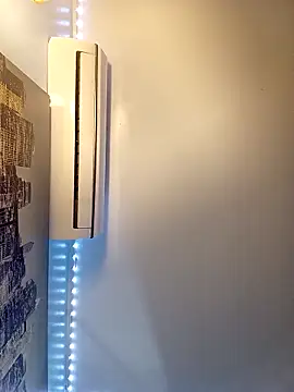 PrettyKittyMia online show from 10/02/25, 05:53