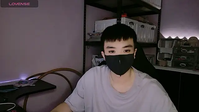 Snapshot of doggyman523 chatting on 01/12/26, 03:06 doggyman523 online show from 01/12/26, 03:06