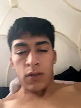 Snapshot of BadboyXXXMZ chatting on 01/15/26, 07:17 BadboyXXXMZ online show from 01/15/26, 07:17