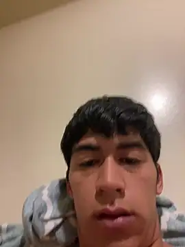 Snapshot of BadboyXXXMZ chatting on 04/07/26, 01:17 BadboyXXXMZ online show from 04/07/26, 01:17