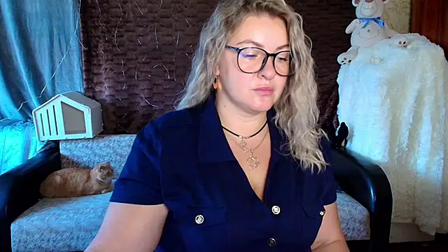 Snapshot of NikaSkylink chatting on 09/15/25, 03:06 NikaSkylink online show from 09/15/25, 03:06