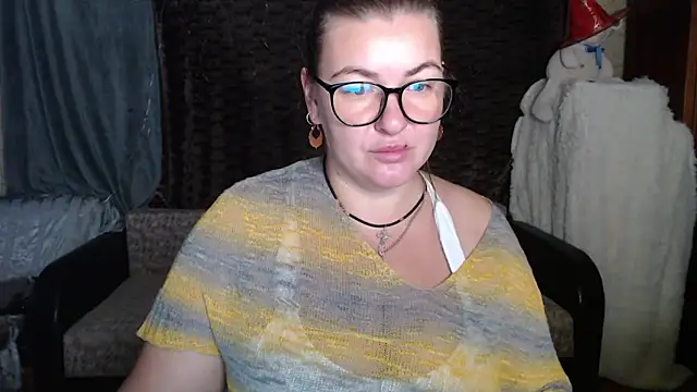 Snapshot of NikaSkylink chatting on 11/10/25, 04:00 NikaSkylink online show from 11/10/25, 04:00