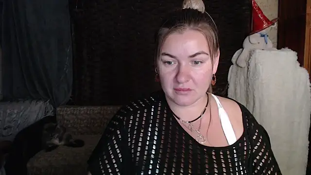 Snapshot of NikaSkylink chatting on 11/10/25, 06:18 NikaSkylink online show from 11/10/25, 06:18