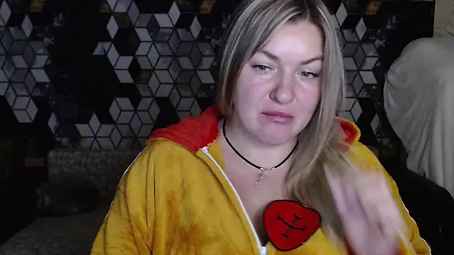 Snapshot of NikaSkylink chatting on 02/06/26, 07:17 NikaSkylink online show from 02/06/26, 07:17