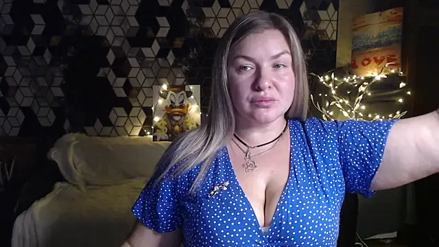 Snapshot of NikaSkylink chatting on 02/20/26, 08:09 NikaSkylink online show from 02/20/26, 08:09