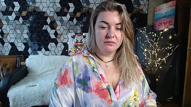 Snapshot of NikaSkylink chatting on 02/25/26, 05:17 NikaSkylink online show from 02/25/26, 05:17