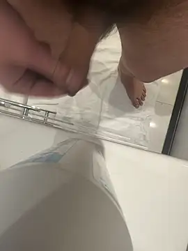 Snapshot of rbakkk chatting on 02/27/26, 12:05 rbakkk online show from 02/27/26, 12:05