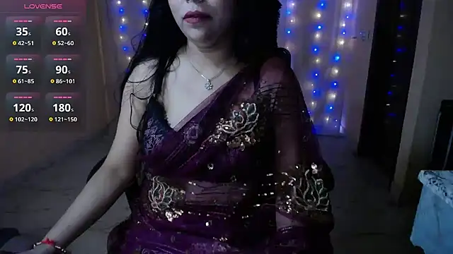 Snapshot of Divvya_ chatting on 03/27/26, 06:29 Divvya online show from 03/27/26, 06:29