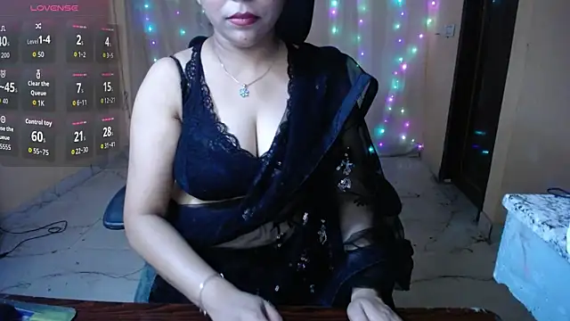 Divvya  online show from 06/06/26, 06:34