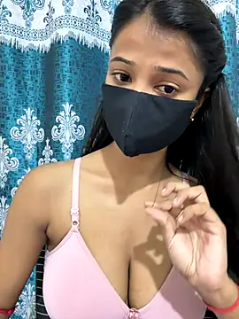 Snapshot of Sonia_soni332 chatting on 10/31/25, 05:25 Sonia soni332 online show from 10/31/25, 05:25