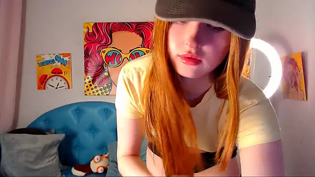 Snapshot of LuxXAngel chatting on 02/12/26, 12:27 LuxXAngel online show from 02/12/26, 12:27