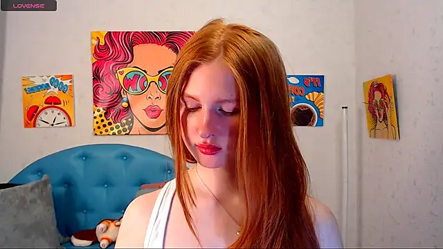 Snapshot of LuxXAngel chatting on 02/14/26, 12:07 LuxXAngel online show from 02/14/26, 12:07