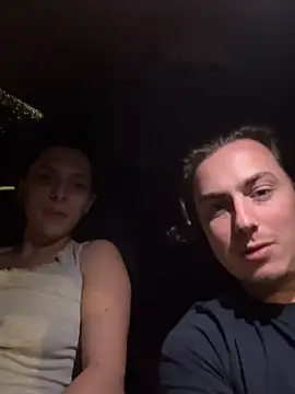 Snapshot of Airelle chatting on 10/02/25, 10:06 Airelle online show from 10/02/25, 10:06