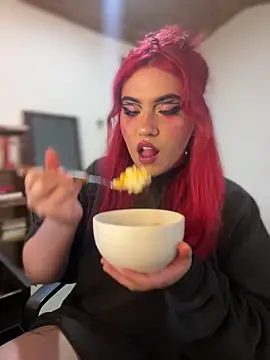 Snapshot of Noa_Todokoro chatting on 09/19/25, 03:02 Noa Todokoro online show from 09/19/25, 03:02