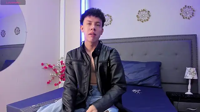 JoseLucian online show from 12/20/25, 07:54