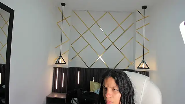 Snapshot of LittleeStar chatting on 06/28/26, 01:22 LittleeStar online show from 06/28/26, 01:22
