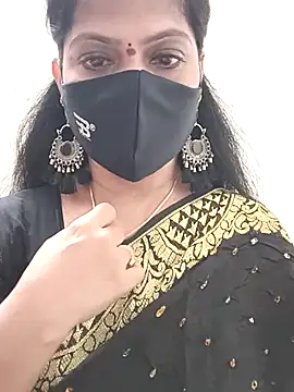 shivani27 online show from 09/08/25, 04:39