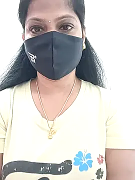 shivani27 online show from 09/14/25, 06:56