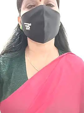 shivani27 online show from 09/17/25, 04:41