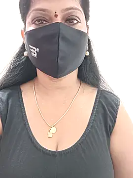 shivani27 online show from 09/25/25, 07:34