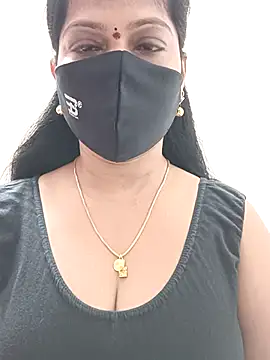 shivani27 online show from 10/08/25, 06:11