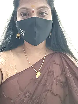 shivani27 online show from 11/13/25, 05:56